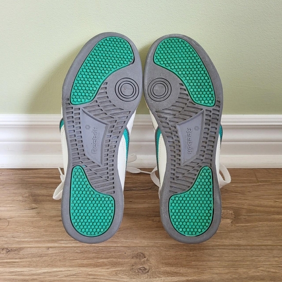 White Reebok Sneakers - Picture 6 of 7